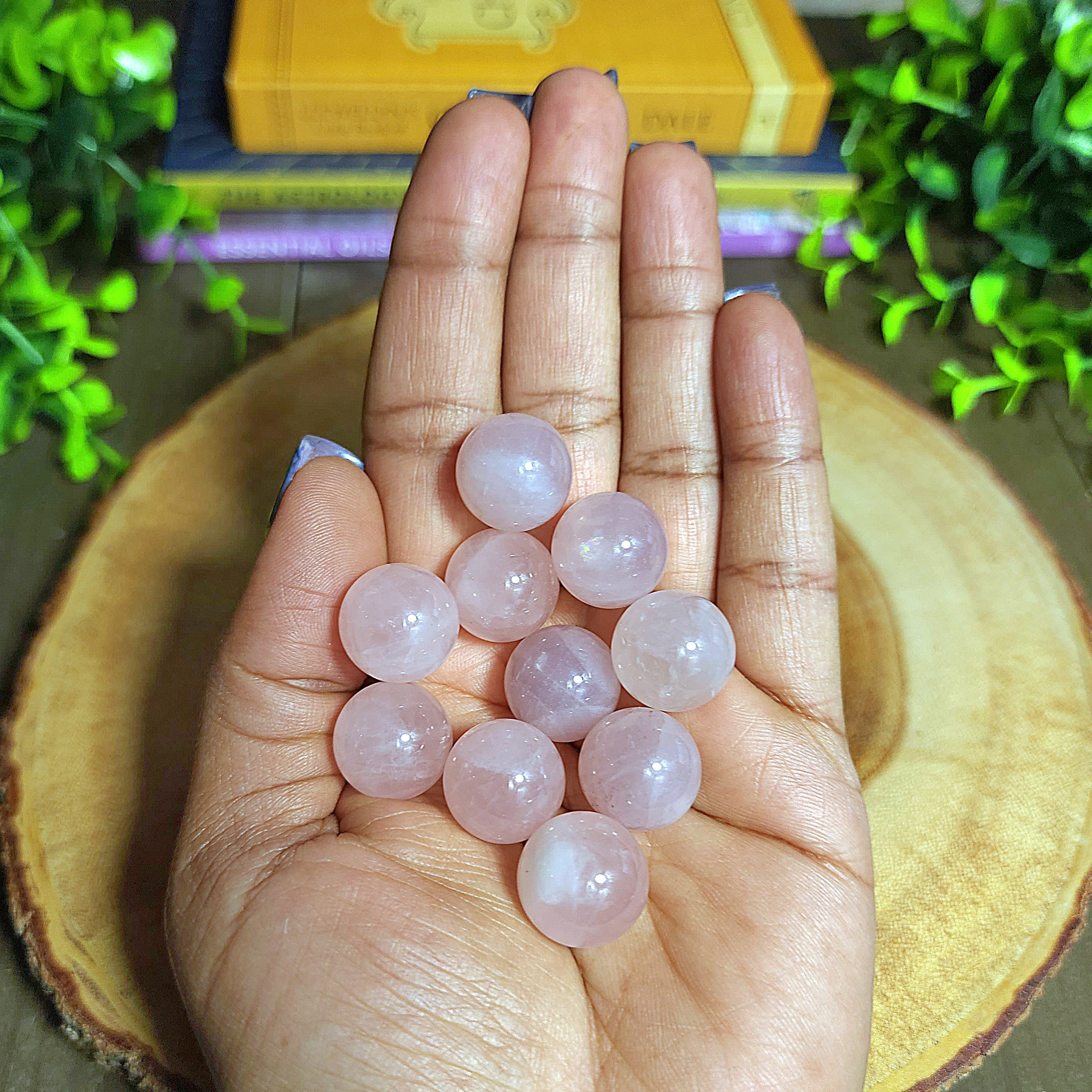 Assorted Mini Spheres