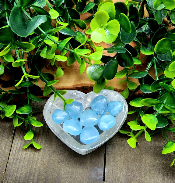 HQ Aquamarine Heart Carvings