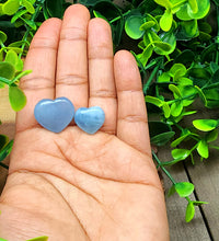 HQ Aquamarine Heart Carvings