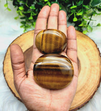 Tigers Eye Palmstones