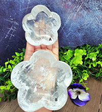 Clear Quartz Flower Bowls