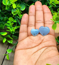 HQ Aquamarine Heart Carvings