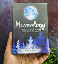 Moonology Oracle