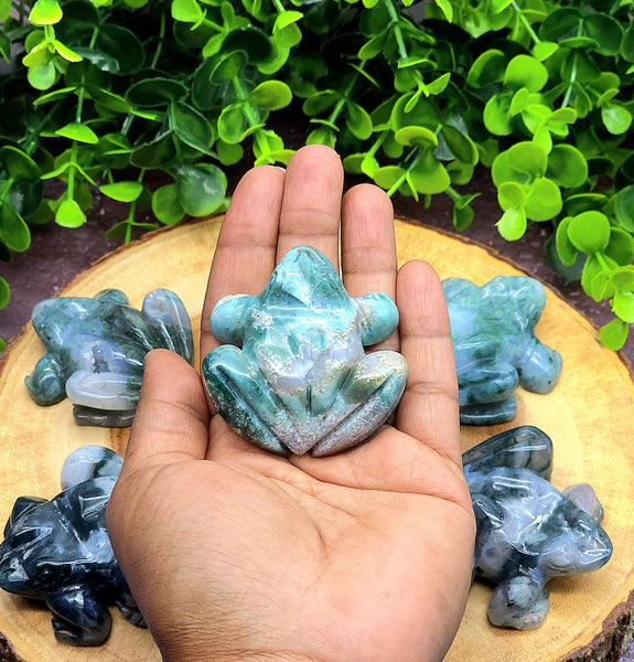 Adorable Moss Agate Frog Carvings