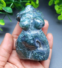 Plus Size Moss Agate Goddess