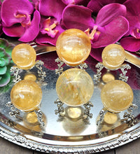 Optical Honey Calcite Spheres